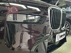 بی ئێم دەبڵیو X7